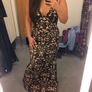 Dress the population Karen Mermaid gown XL